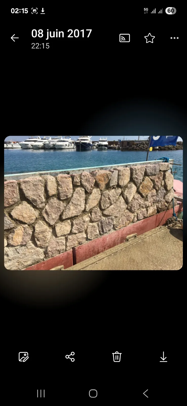 Réalisation d'un muret en pierres naturelles en front de mer à Mandelieu-la-Napoule, photo 2